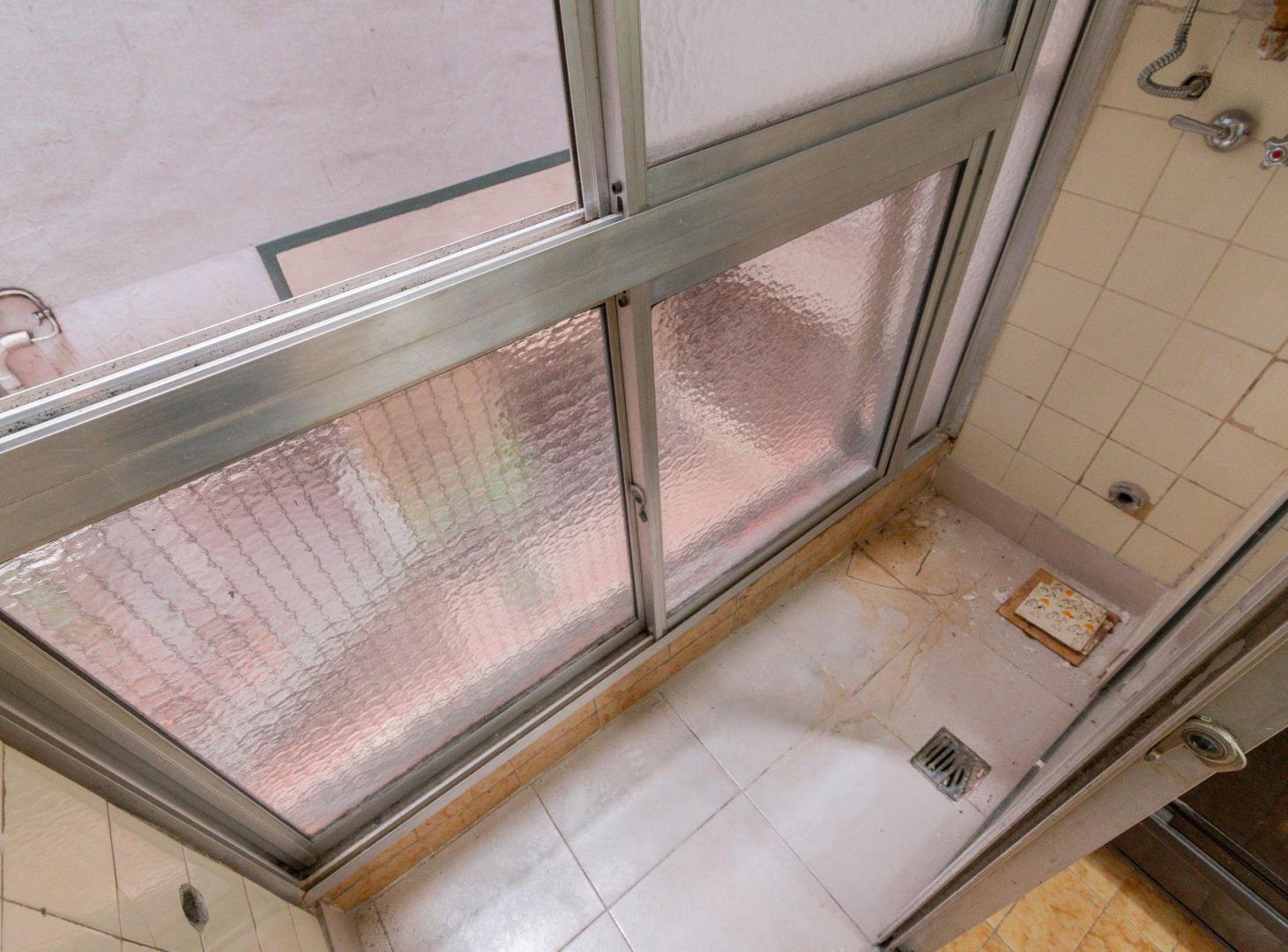 Foto de VENTA 2 AMBIENTES EN RECOLETA, imagen 4