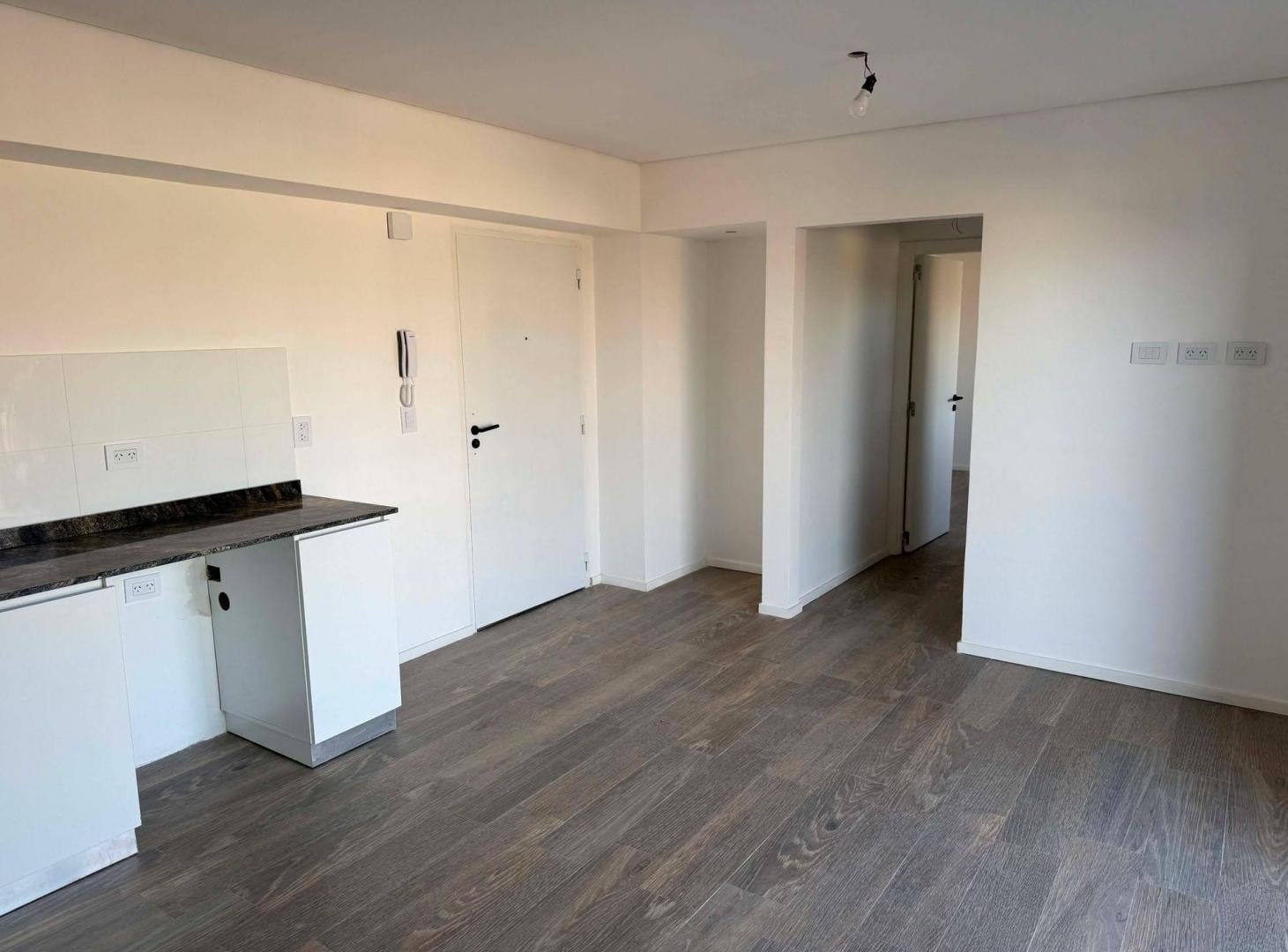 Foto de VENTA DEPTO 2 AMB A ESTRENAR EN HURLINGHAM, imagen 3