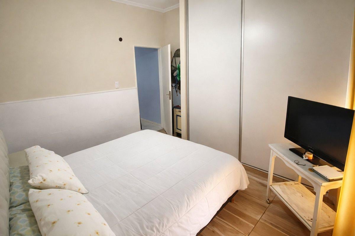 Foto de VENTA CASA 3 AMBIENTES C/COCHERA + DEPARTAMENTO, imagen 2