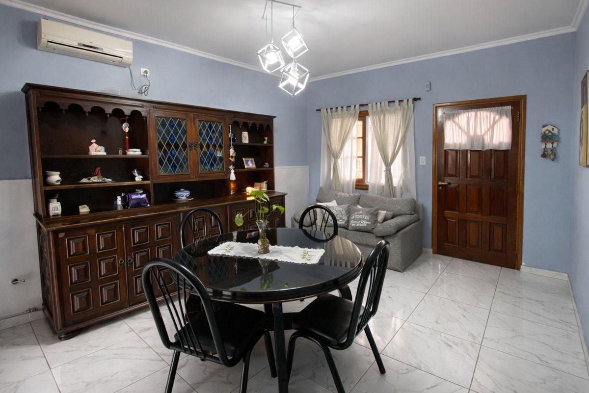 Foto de VENTA CASA 3 AMBIENTES C/COCHERA + DEPARTAMENTO, imagen 4