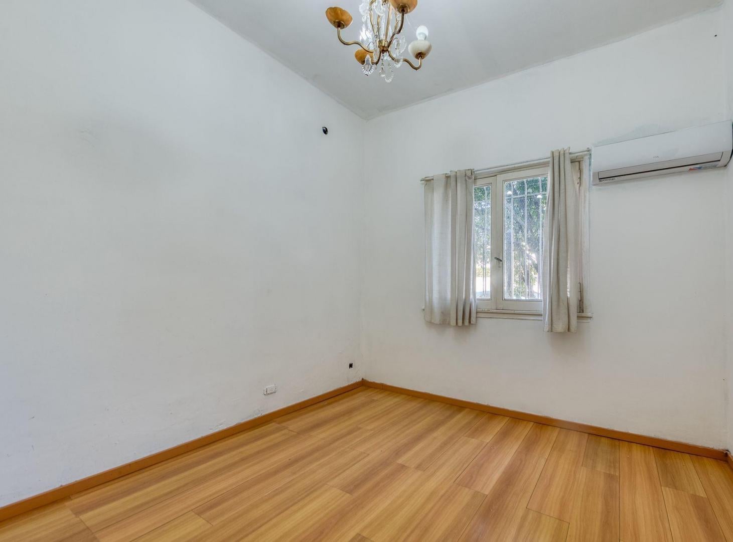 Foto de VENTA DEPARTAMENTO 3 AMBIENTES PATIO, imagen 2