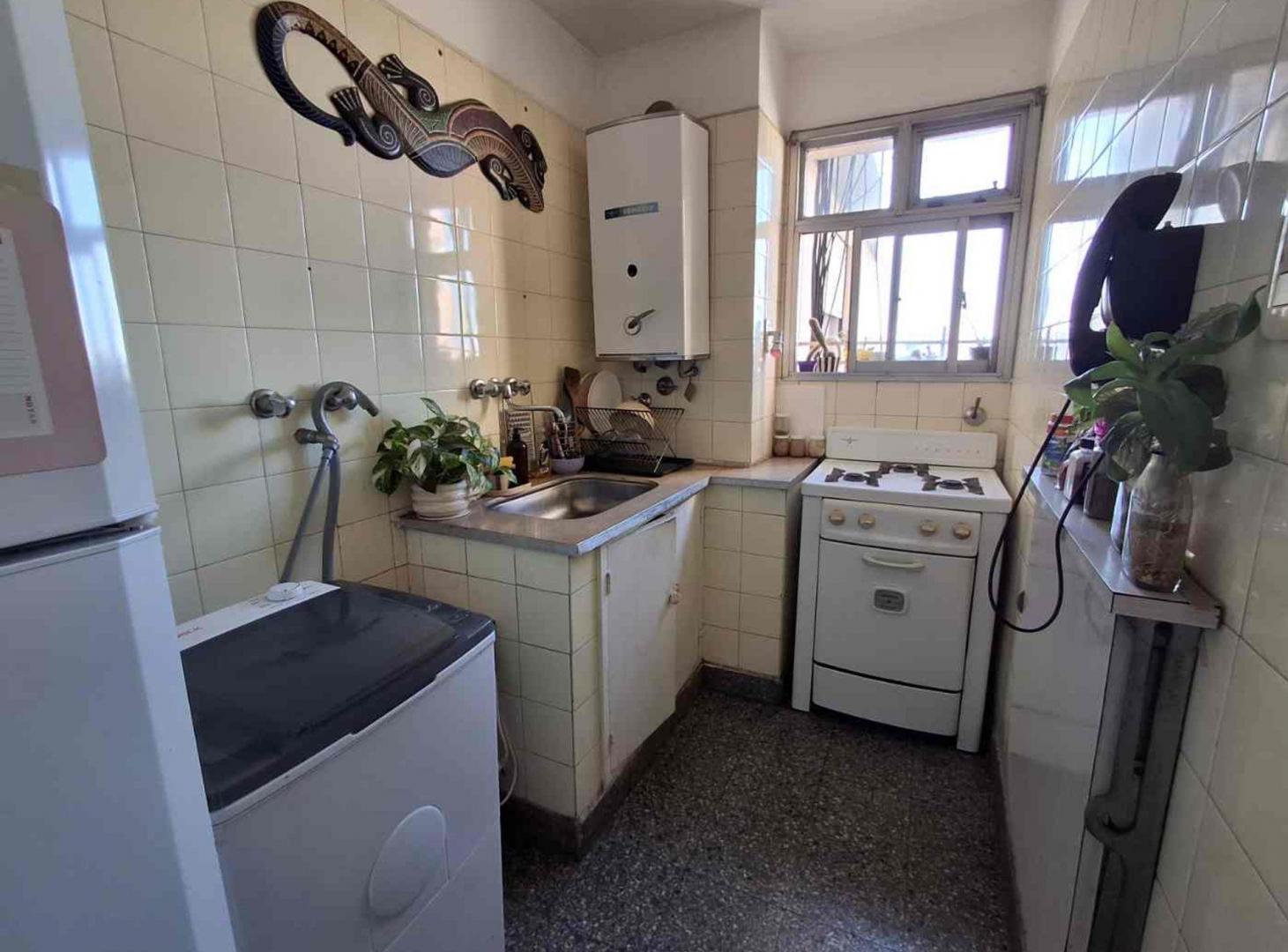 Foto de VENTA DEPARTAMENTO 2 AMBIENTES- BOEDO -LUMINOSO, imagen 5