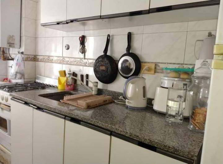Foto de HERMOSO DEPARTAMENTO DOS AMBIENTES EN FLORES, imagen 5