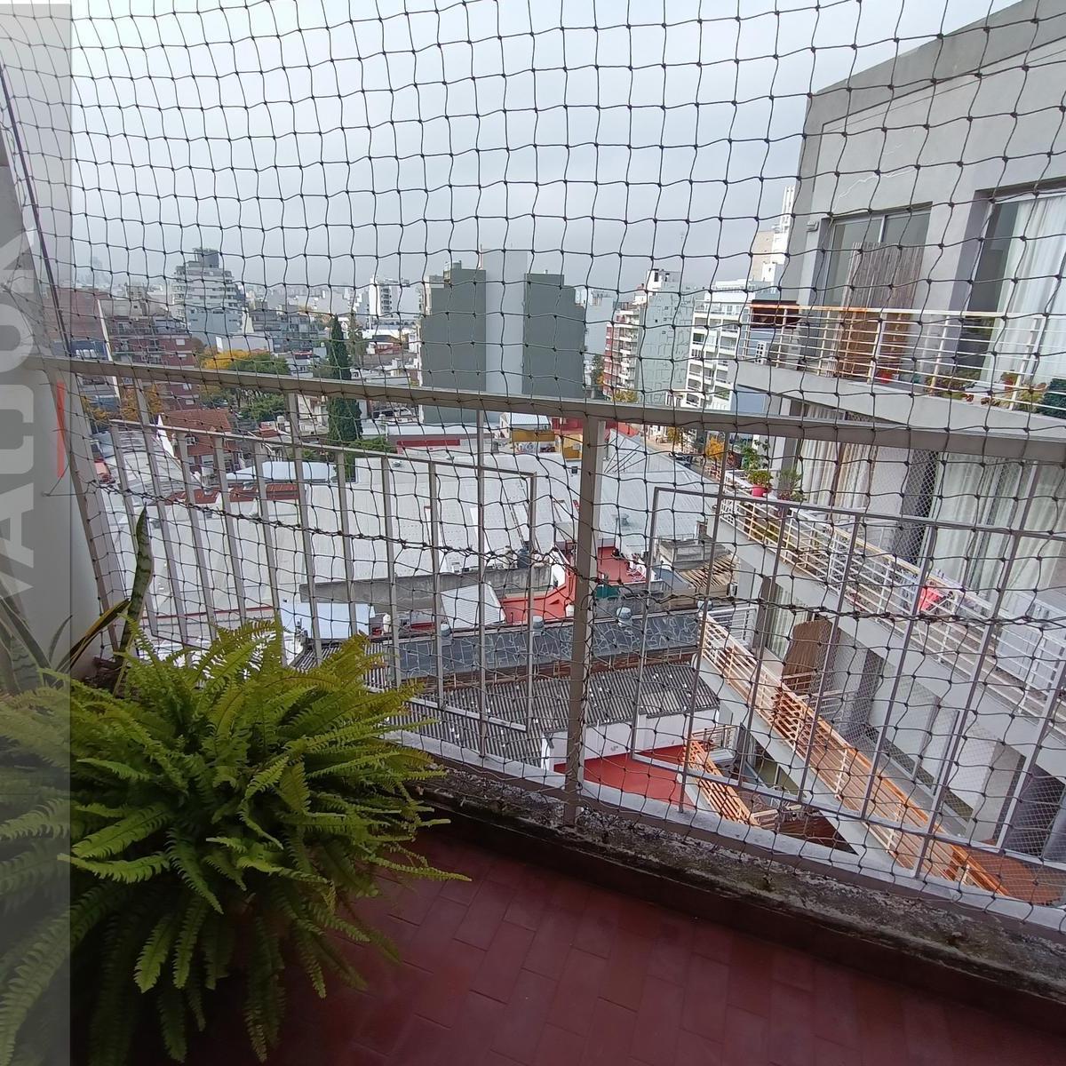 Monoambiente en Venta - Balcon - Apto Profesion 1