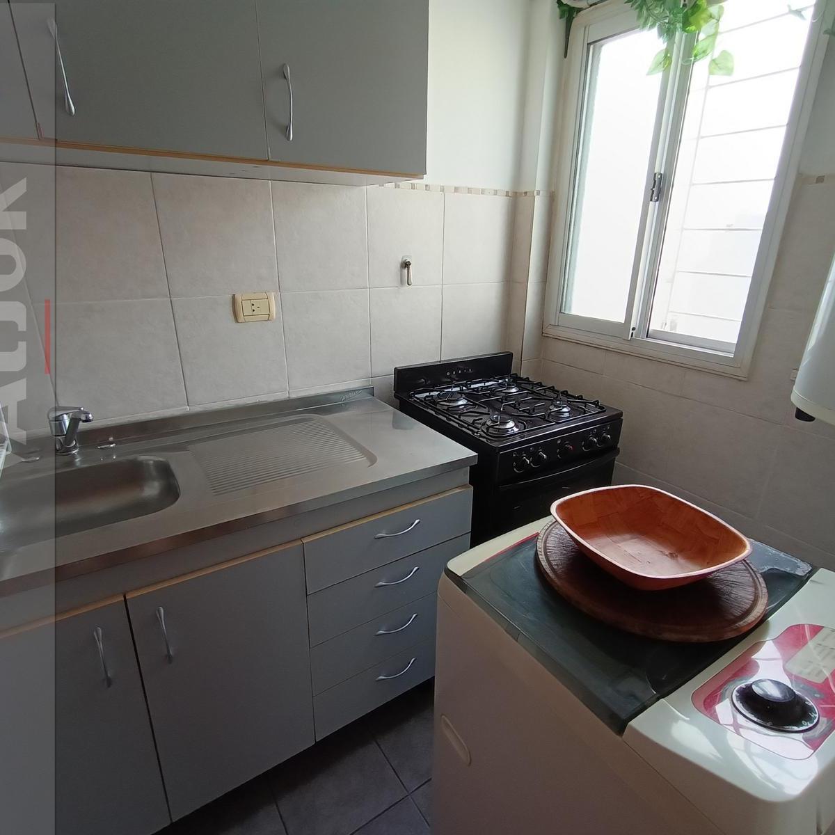 Monoambiente en Venta - Balcon - Apto Profesion 3
