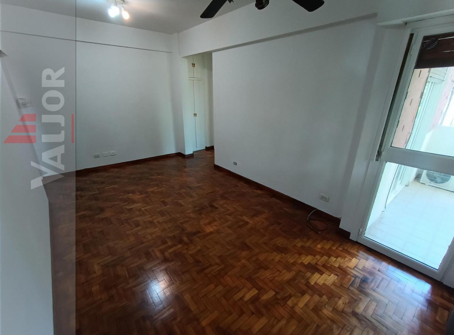 Foto de Departamento 2amb en venta - Al frente c/balcon - Paternal, imagen 3