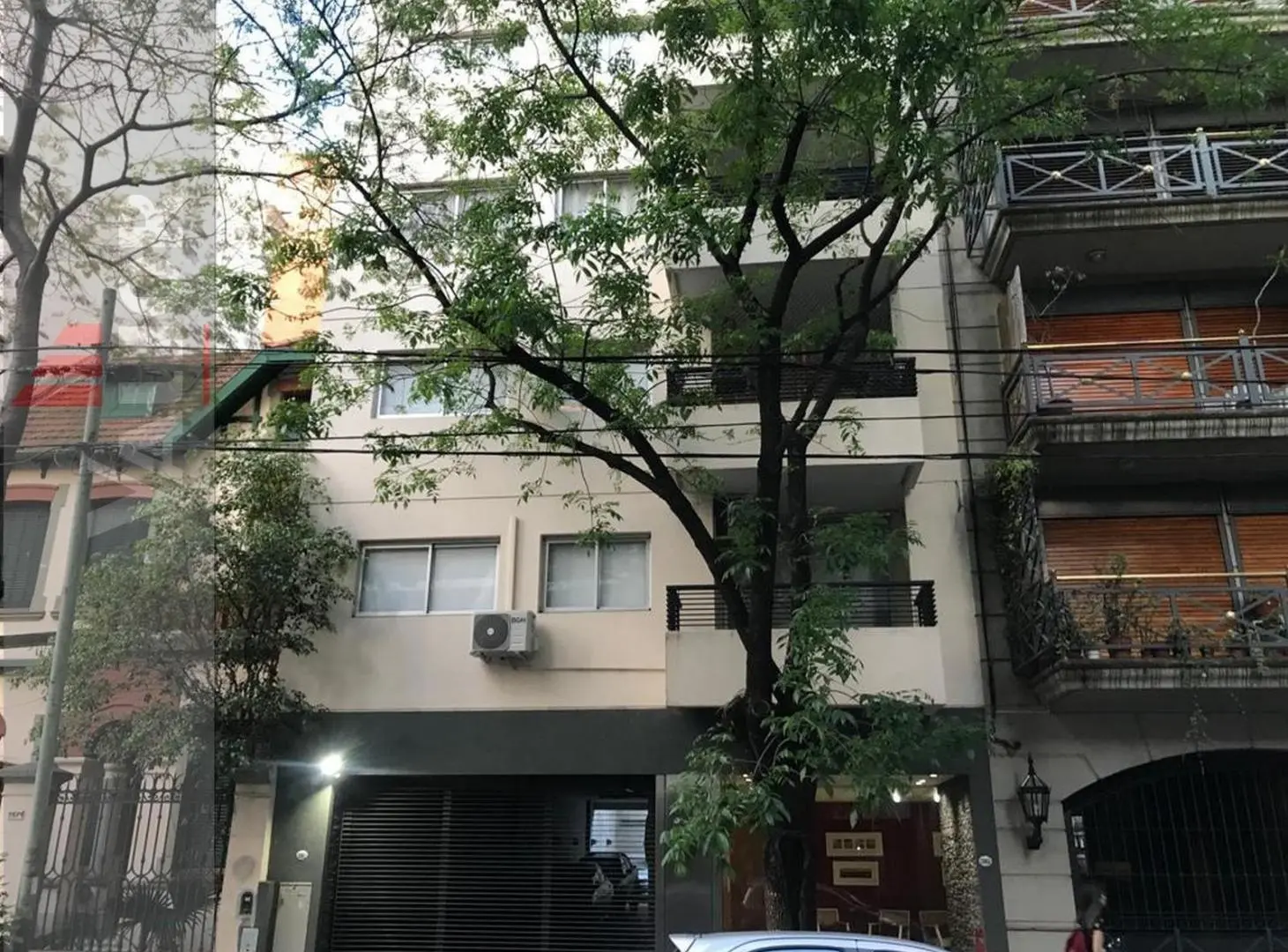 Departamento 2 ambientes con espacio guardacoche cubierto 2