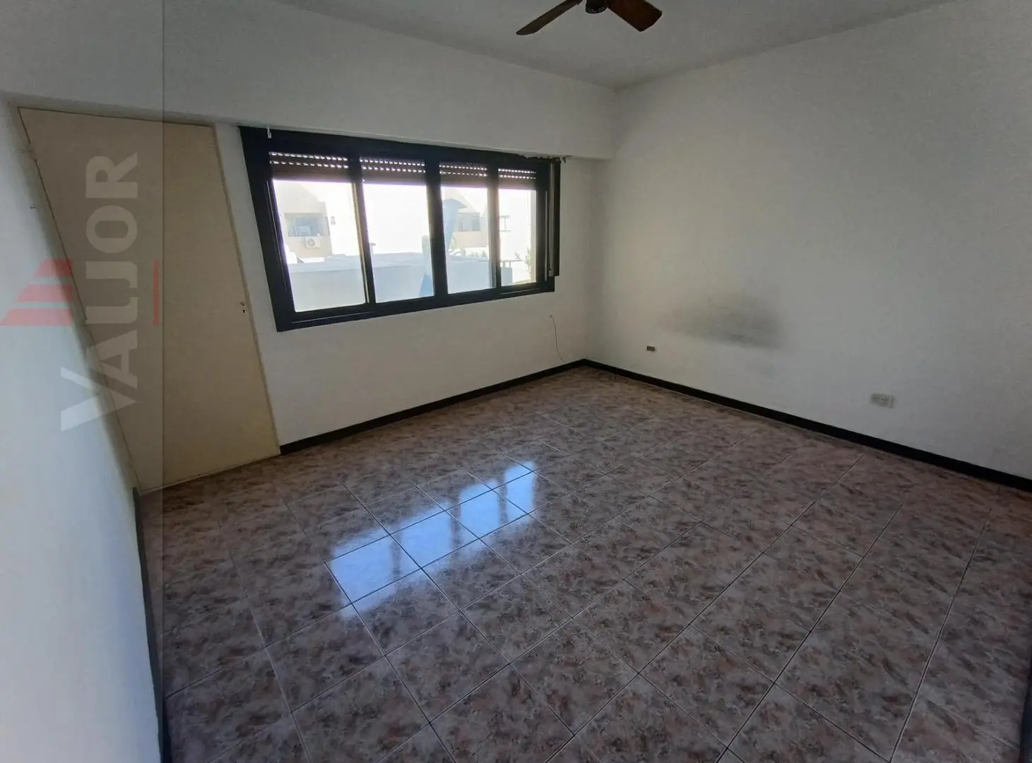 Departamento en Coghlan 1