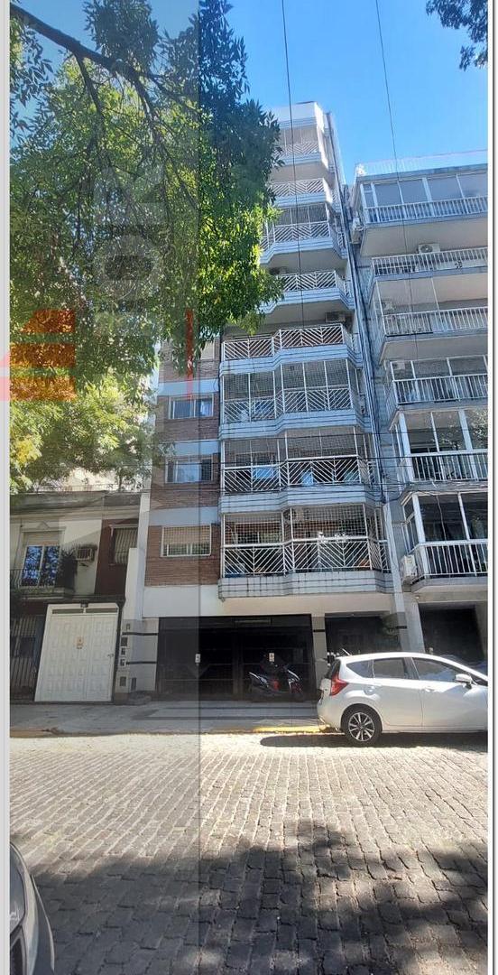 Departamento 3 ambientes contrafrente con balcón