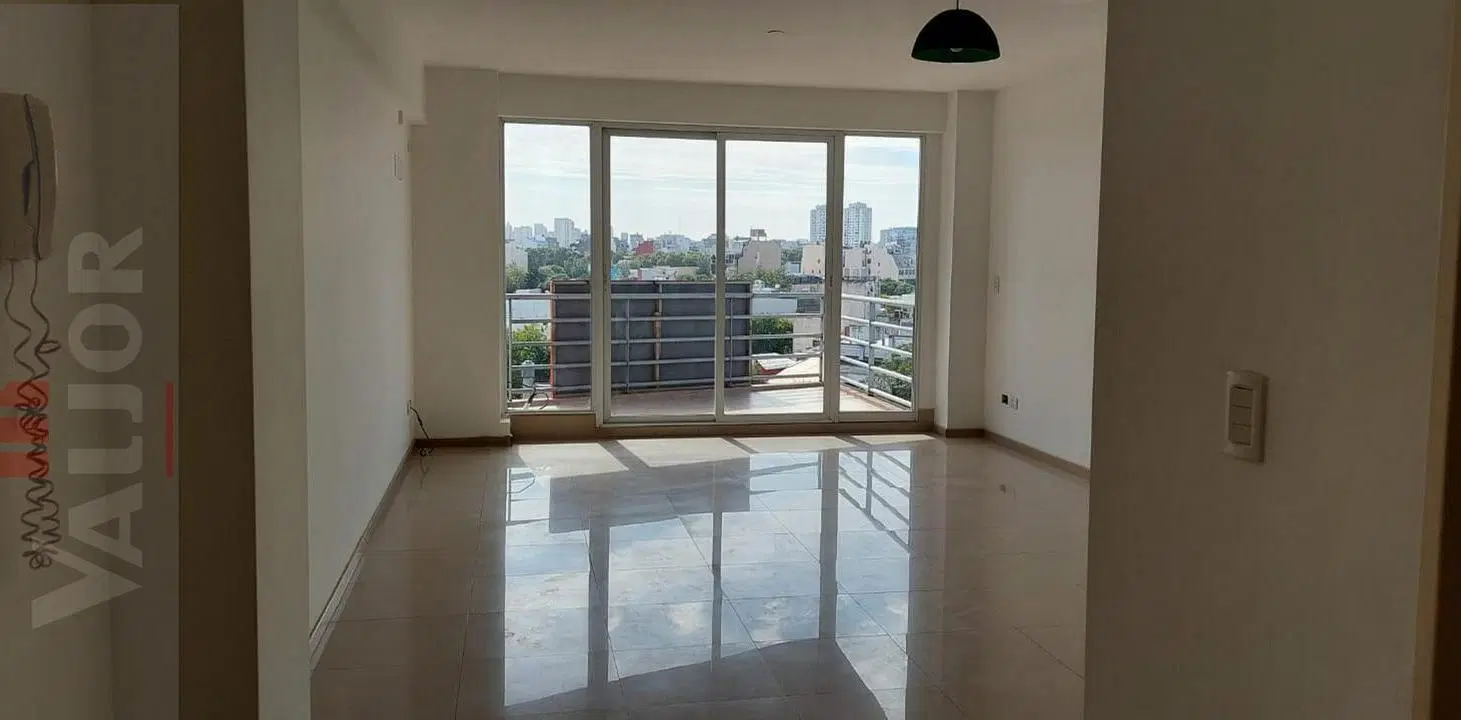 Departamento 1 Ambiente con Balcón 3
