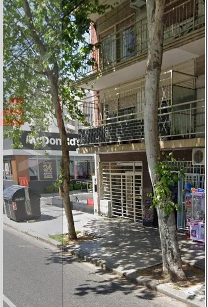 Departamento 2 ambientes con balcón 2