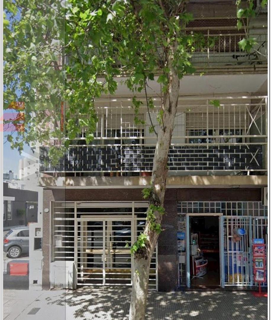 Departamento 2 ambientes con balcón
