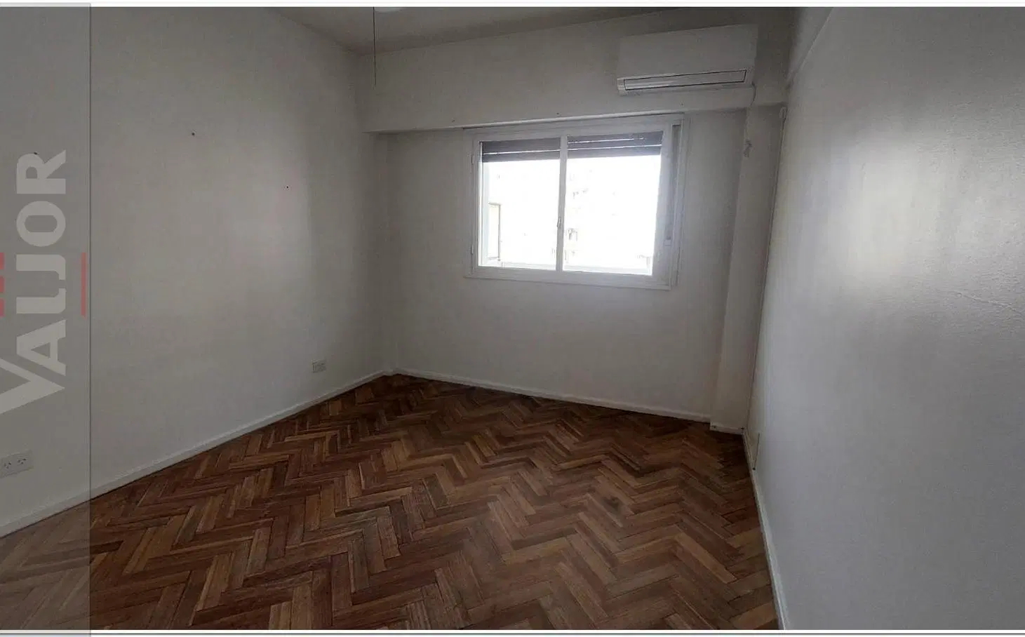 Departamento 2 ambientes con balcón 4