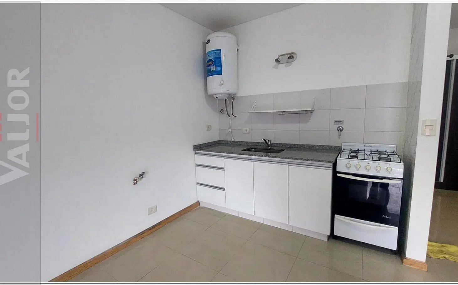 Departamento 1 ambiente contrafrente con balcón 1