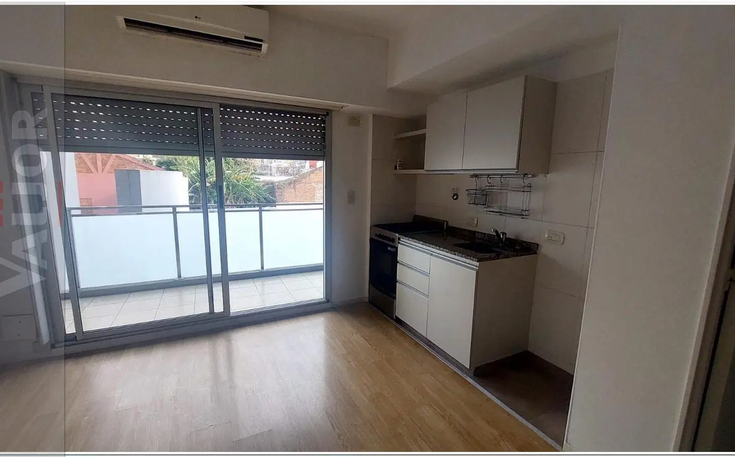 Departamento 1mbiente divisible con balcon 2