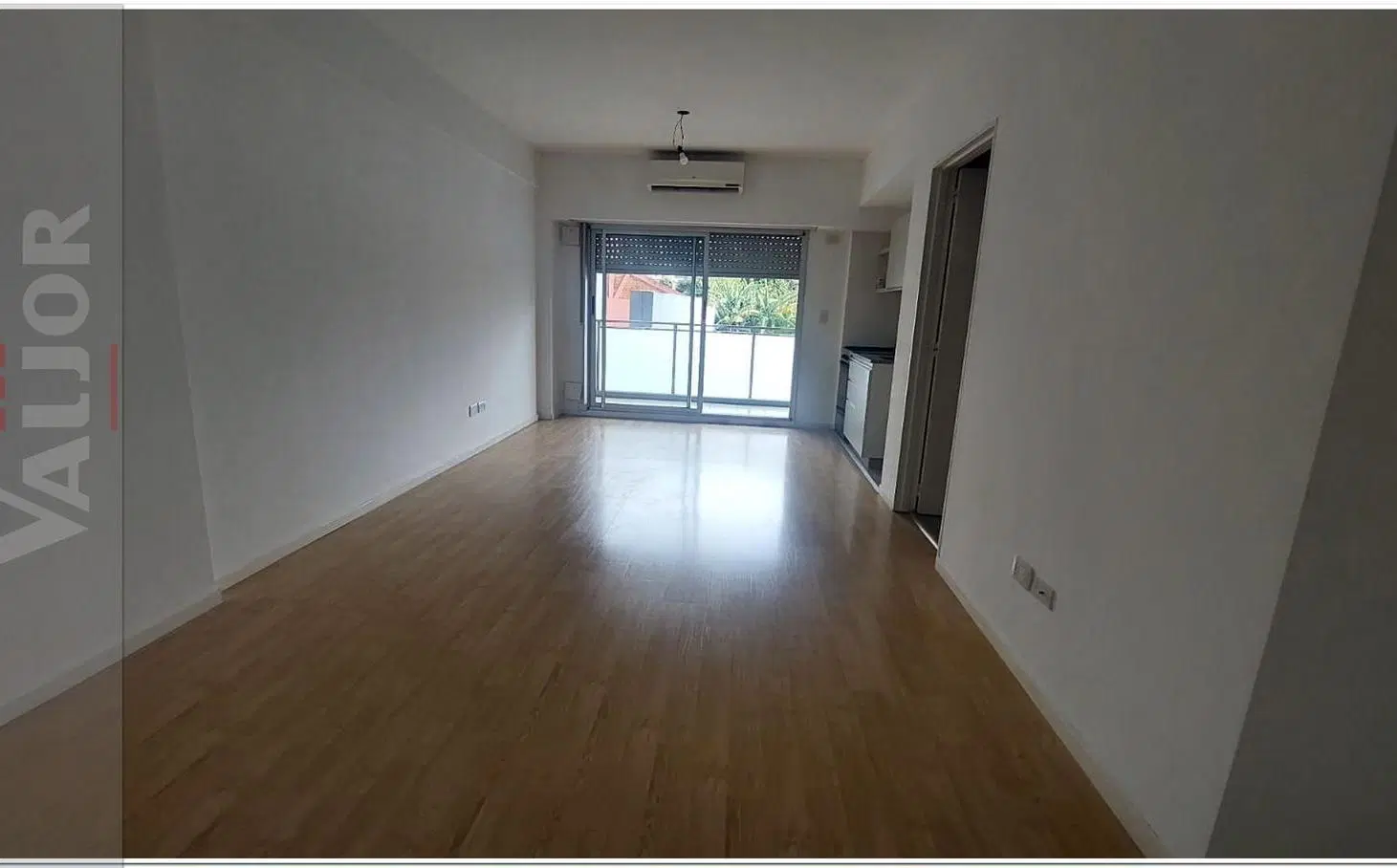 Departamento 1mbiente divisible con balcon 1