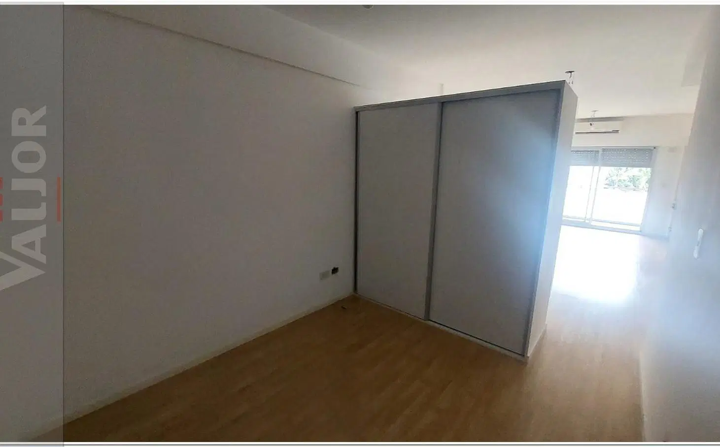 Departamento 1mbiente divisible con balcon 5