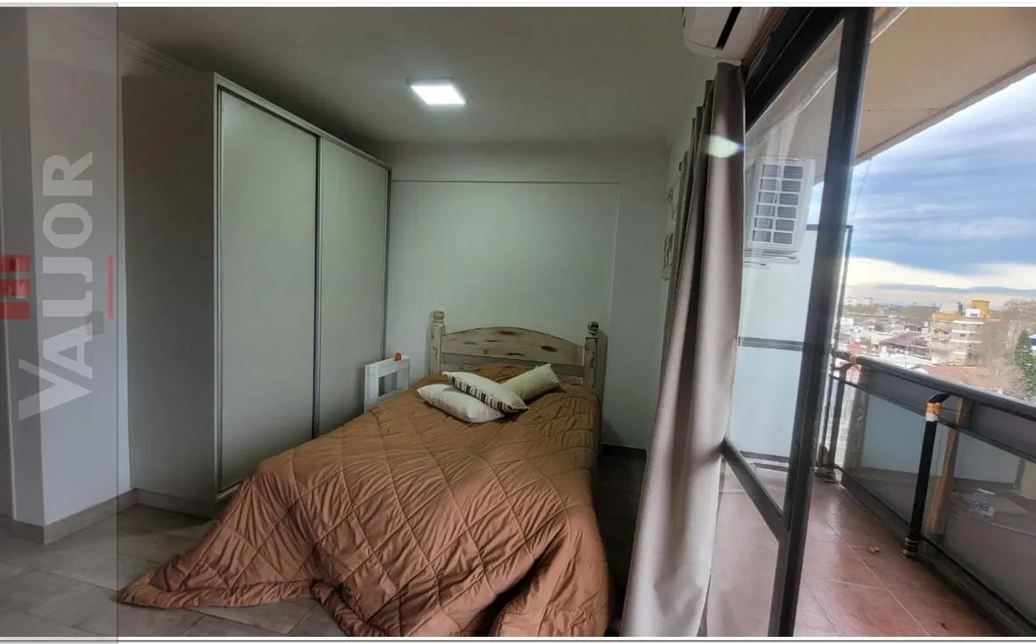 Departamento venta Floresta monoambiente divisible c/balcon - Cochera opcional 8