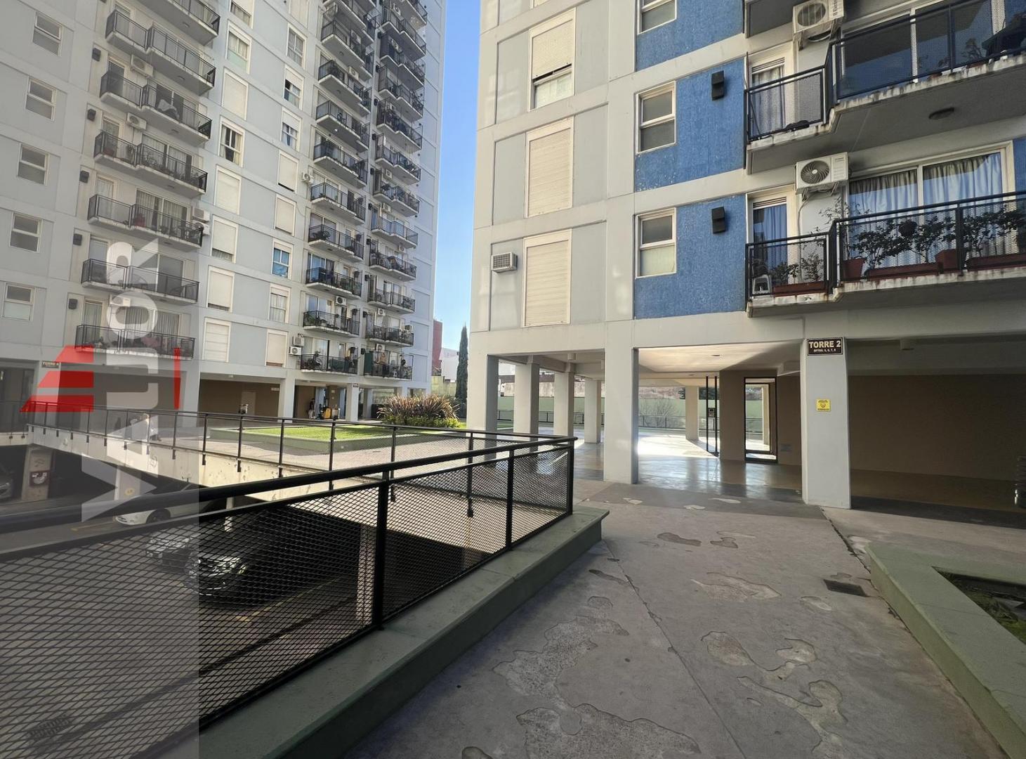 Foto de Departamento 3 ambientes cochera en venta, imagen 2