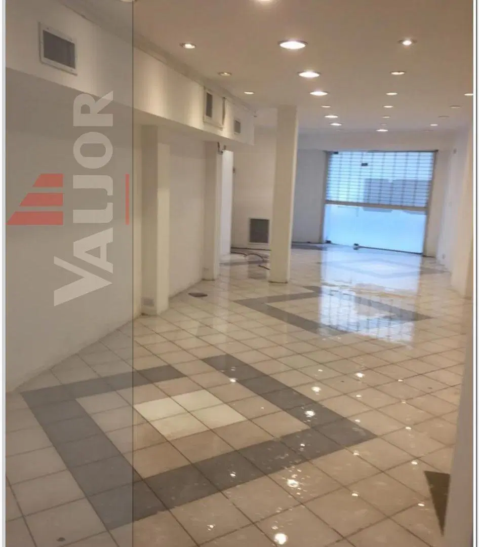 Alvarez Thomas 1800, Deposito y local en 2 plantas c/oficinas y salida a dos calles!!! Alquilado - I 3