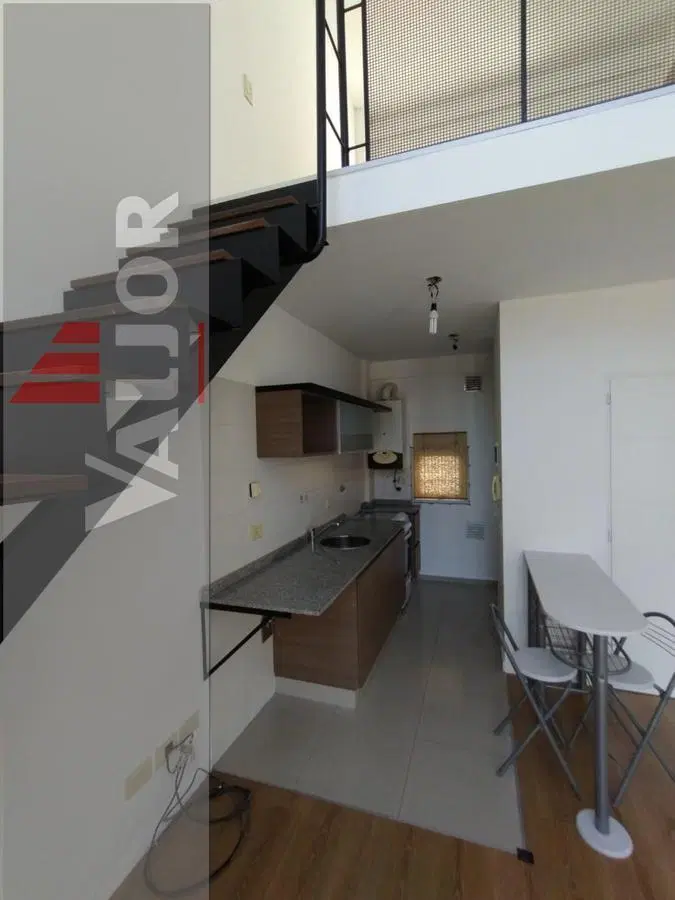 Departamento en duplex 2 ambientes con balcón y cochera fija cubierta 4