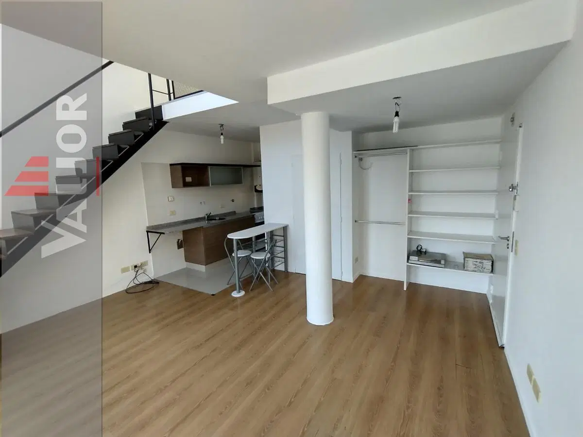 Departamento en  duplex 2 ambientes con balcón y cochera fija cubierta 8