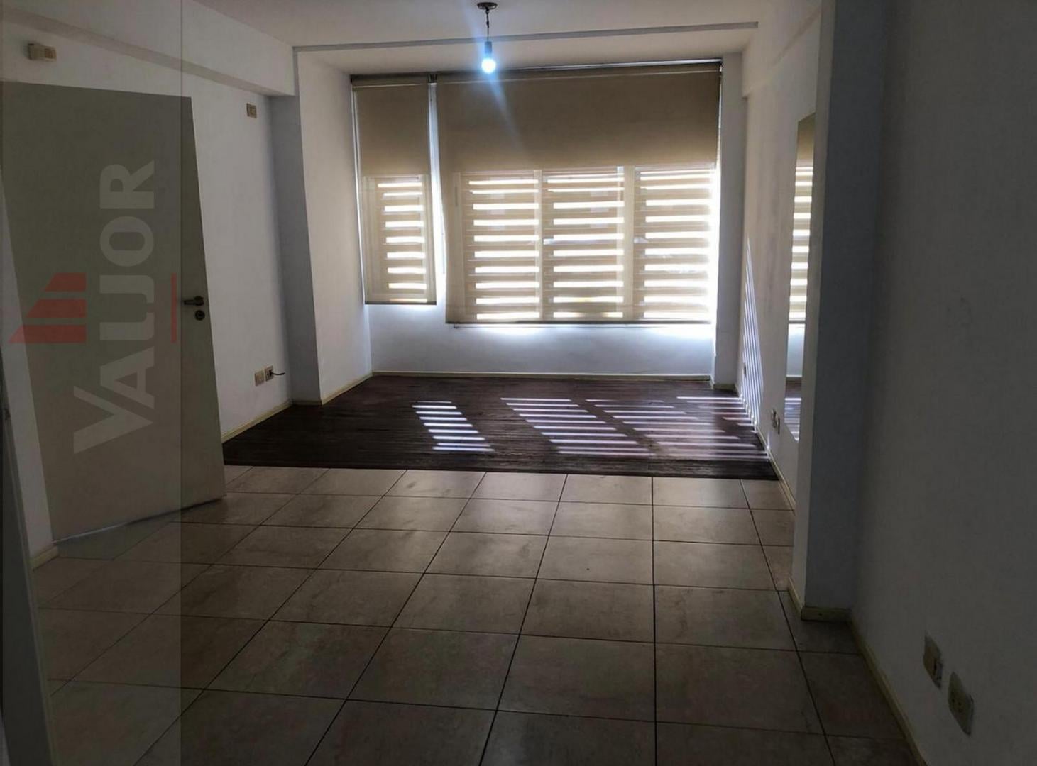 Foto de Departamento en 1 ambiente con patio, imagen 2