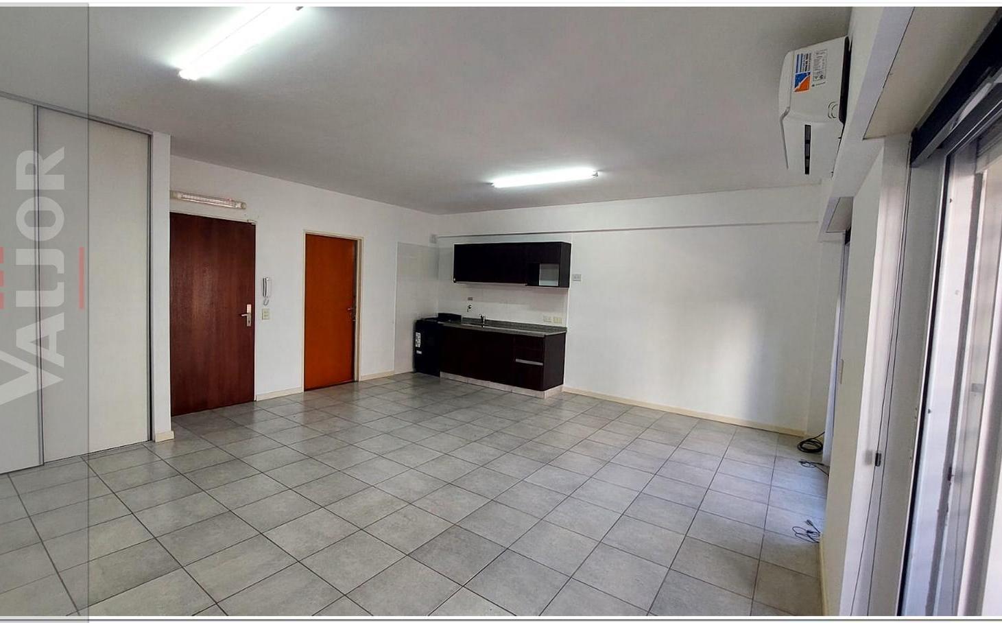 Foto de Monoambiente divisible al frente con balcon, imagen 4