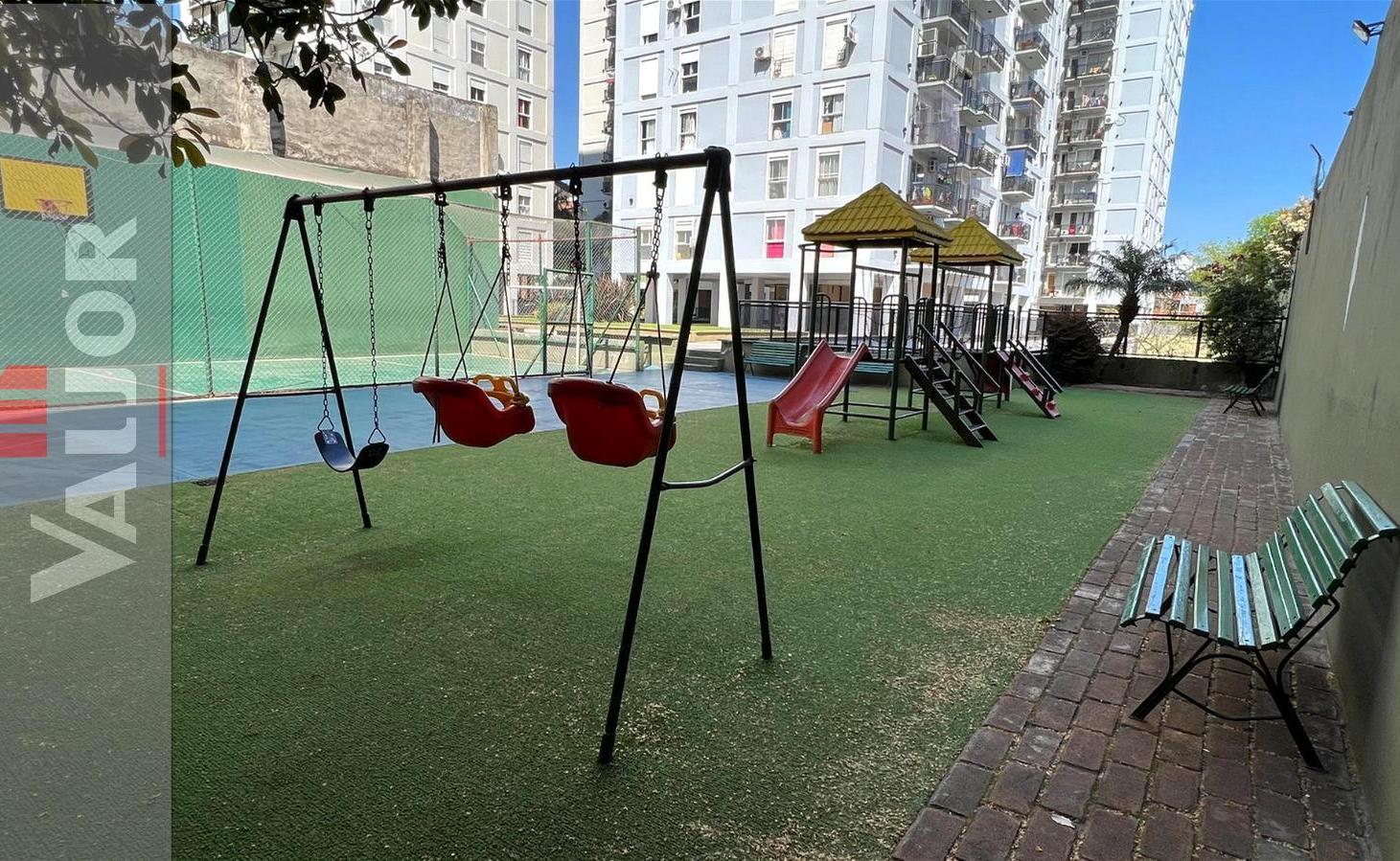Foto de Departamento 3 ambientes cochera en venta, imagen 2
