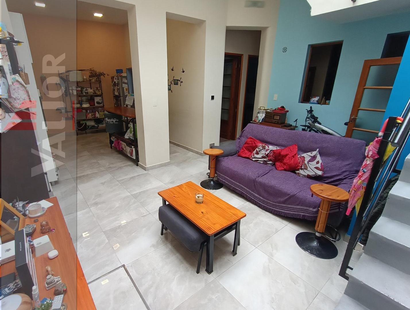 Foto de PH - Tipo Casa 4 amb en Parque Chas - Baño y toilette - Terraza propia, imagen 2