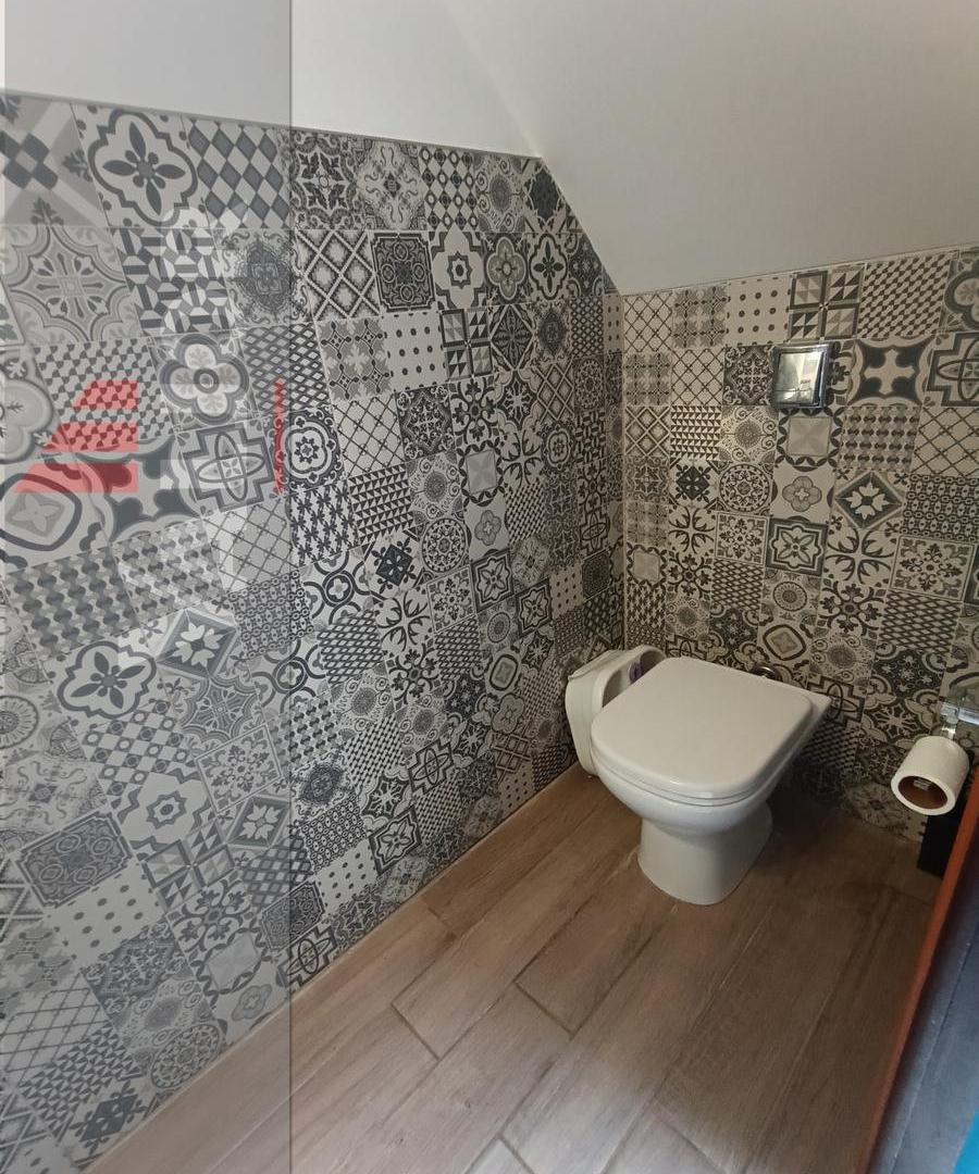 Foto de PH - Tipo Casa 4 amb en Parque Chas - Baño y toilette - Terraza propia, imagen 5