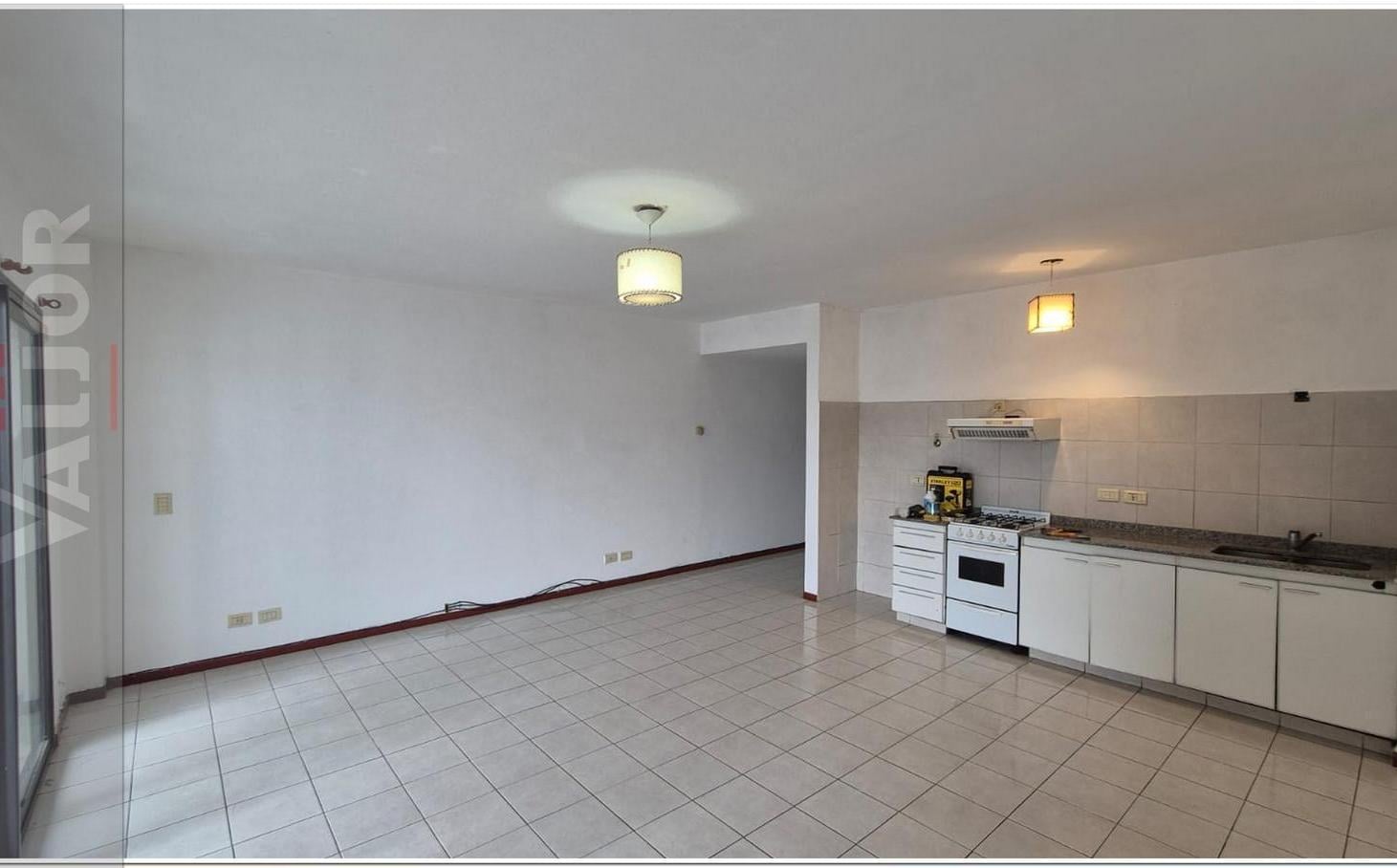 Foto de Departamento 2 Ambiente al frente c/balcon - Apto Profesional, imagen 5