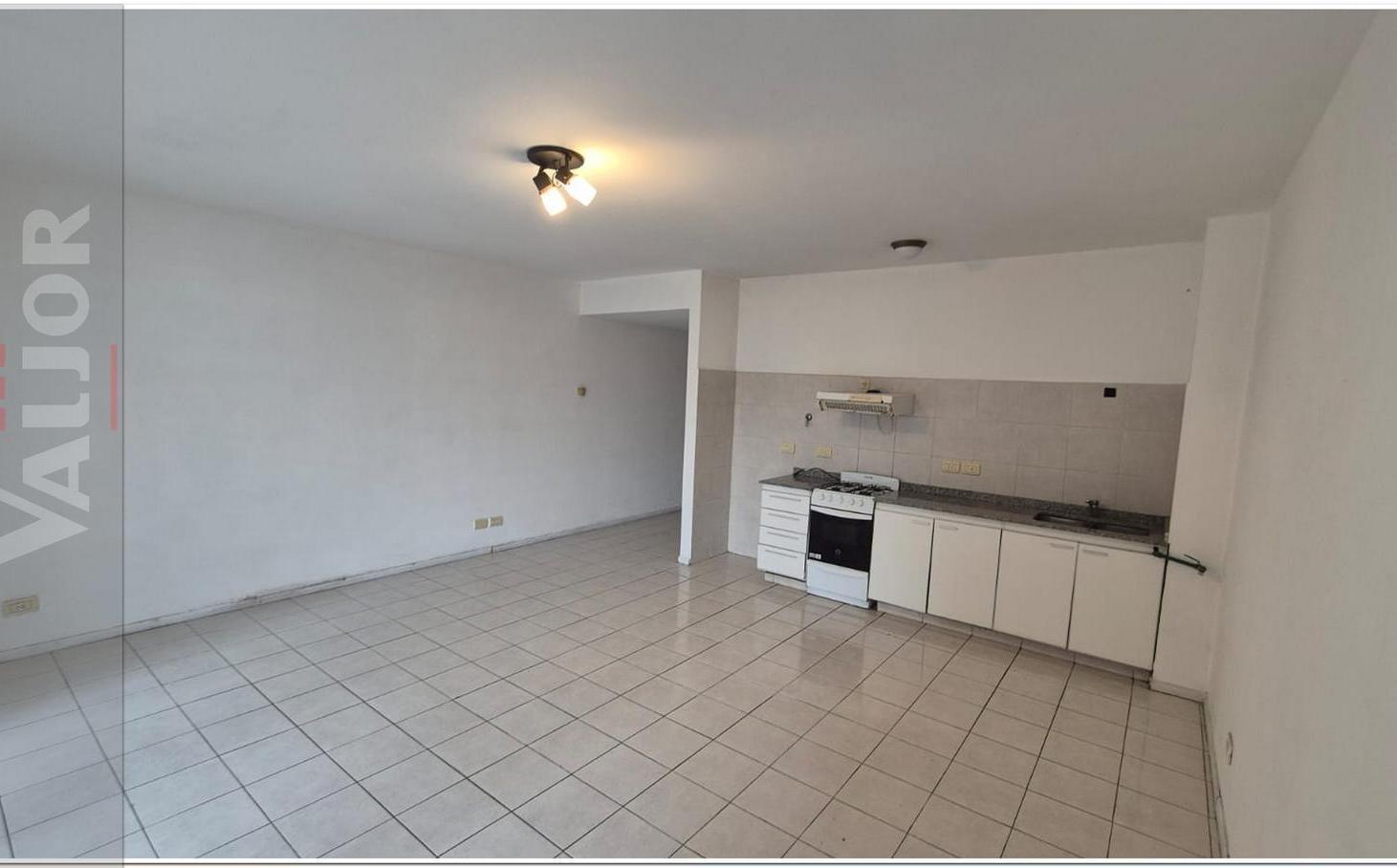 Foto de Departamento 2 Ambiente al frente c/balcon - Apto Profesional, imagen 5