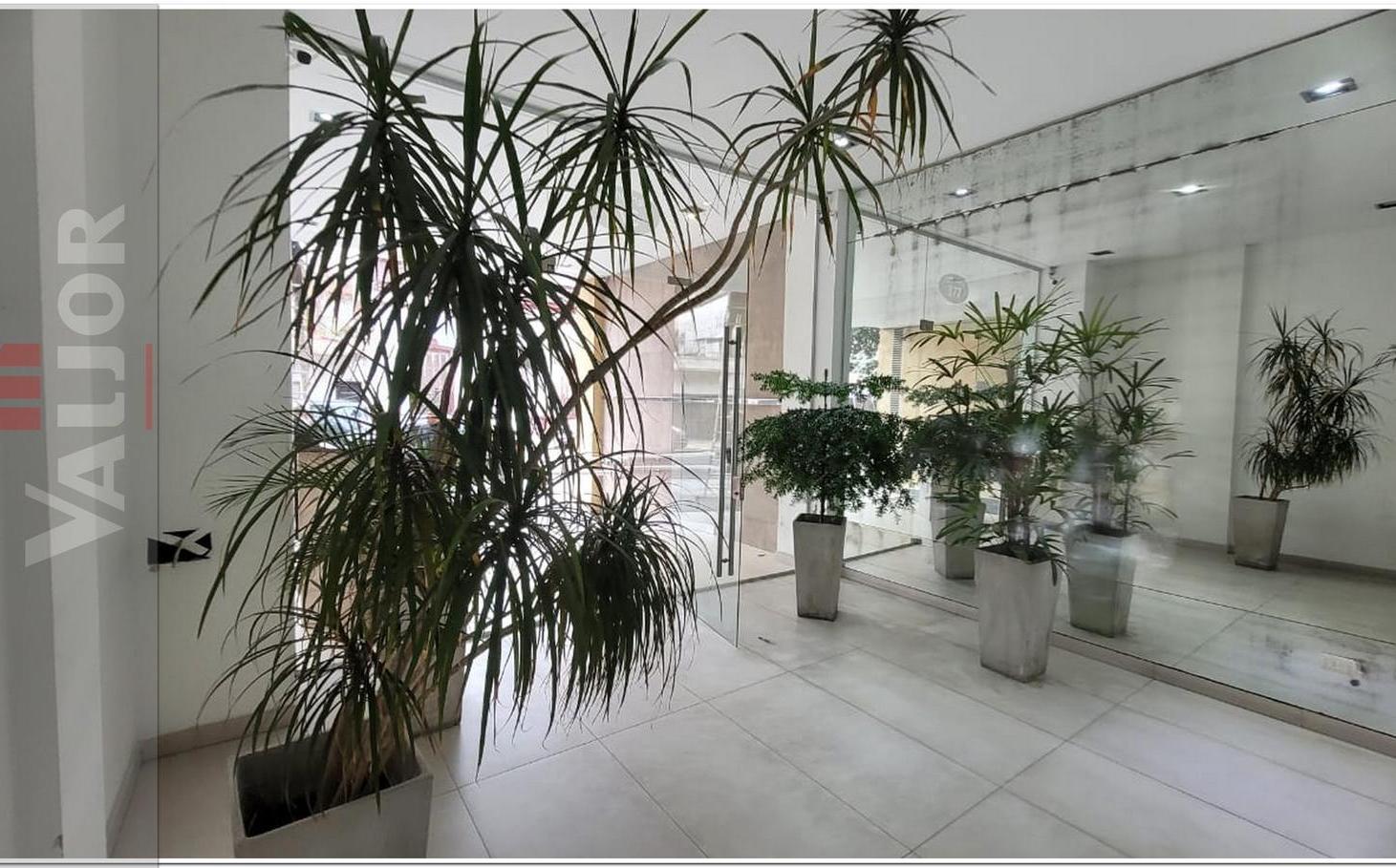 Foto de Departamento venta Floresta monoambiente divisible c/balcon - Cochera, imagen 4