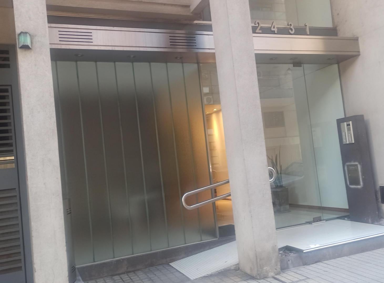 Foto de BELGRANO 3 AMBIENTES CON COCHERA, imagen 2