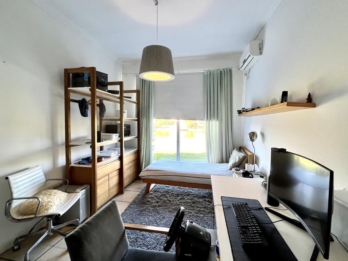 Casa Al Lago en Venta/alquiler en Santa Barbara! 3