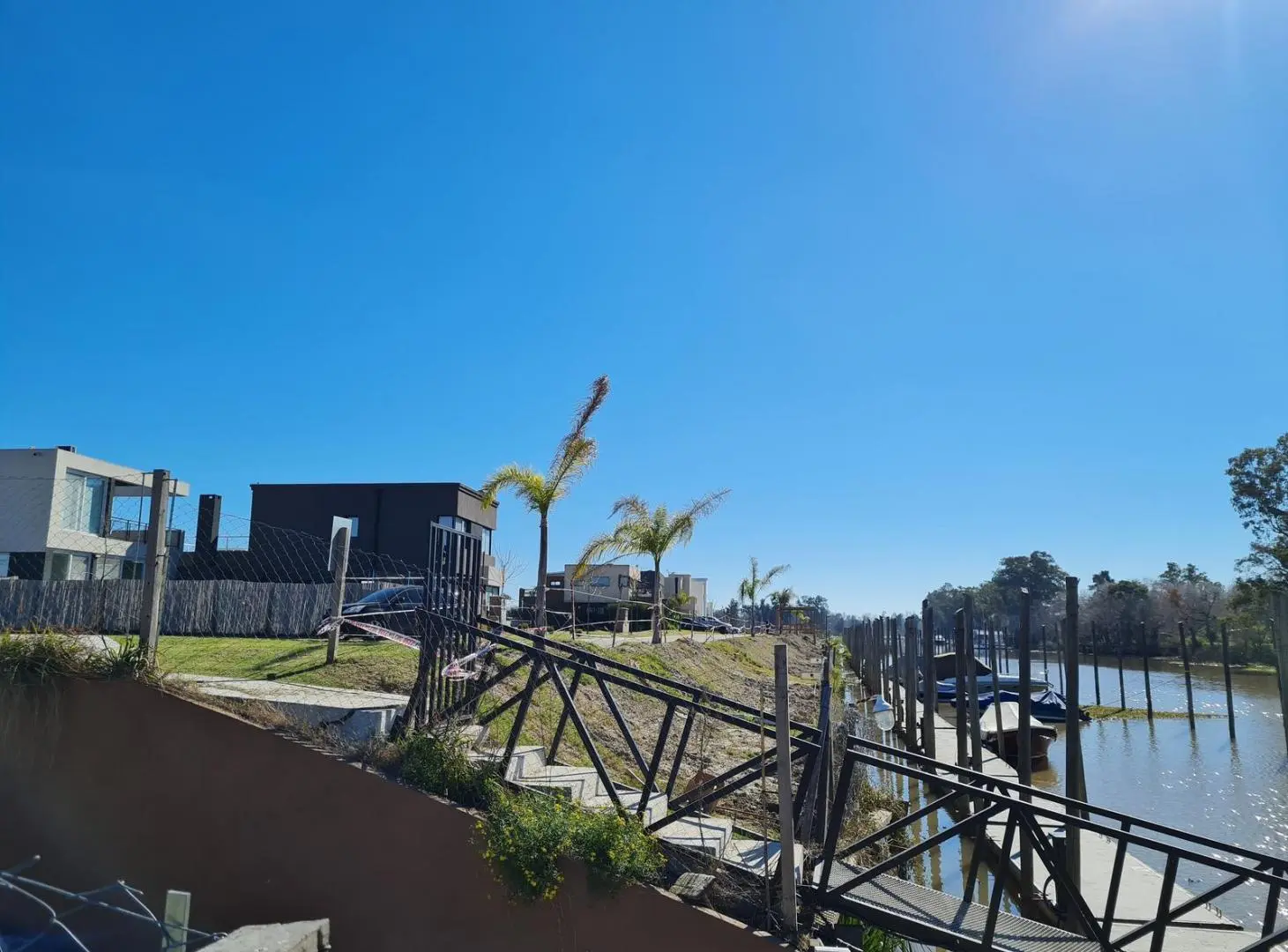 OPORTUNIDAD! Lote Central con una Amarra en Venta en Vila Marina 1 - Villa Nueva 4