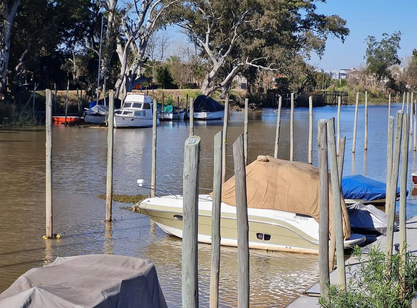 OPORTUNIDAD! Lote Central con una Amarra en Venta en Vila Marina 1 - Villa Nueva 2