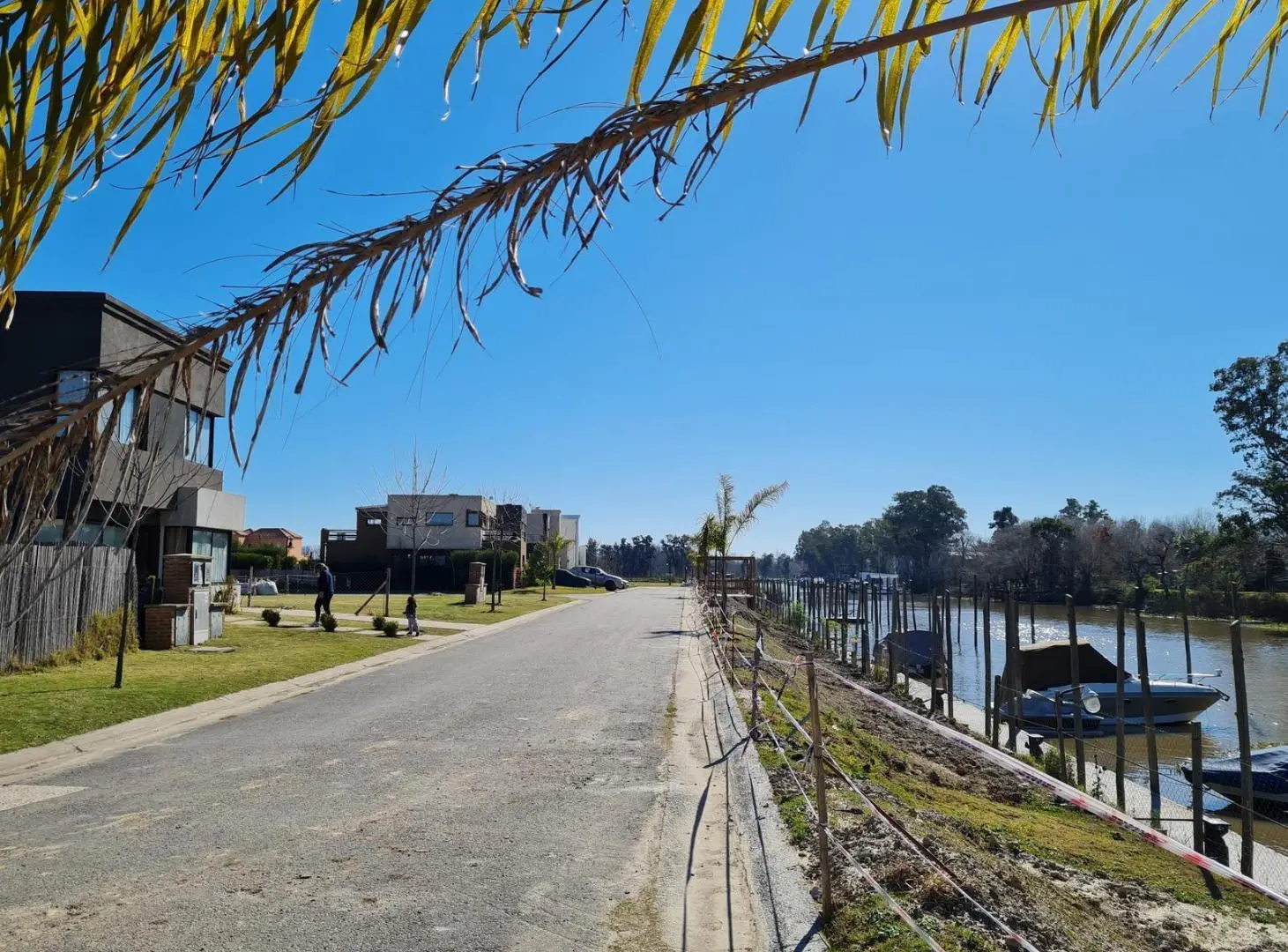 OPORTUNIDAD! Lote Central con una Amarra en Venta en Vila Marina 1 - Villa Nueva 5