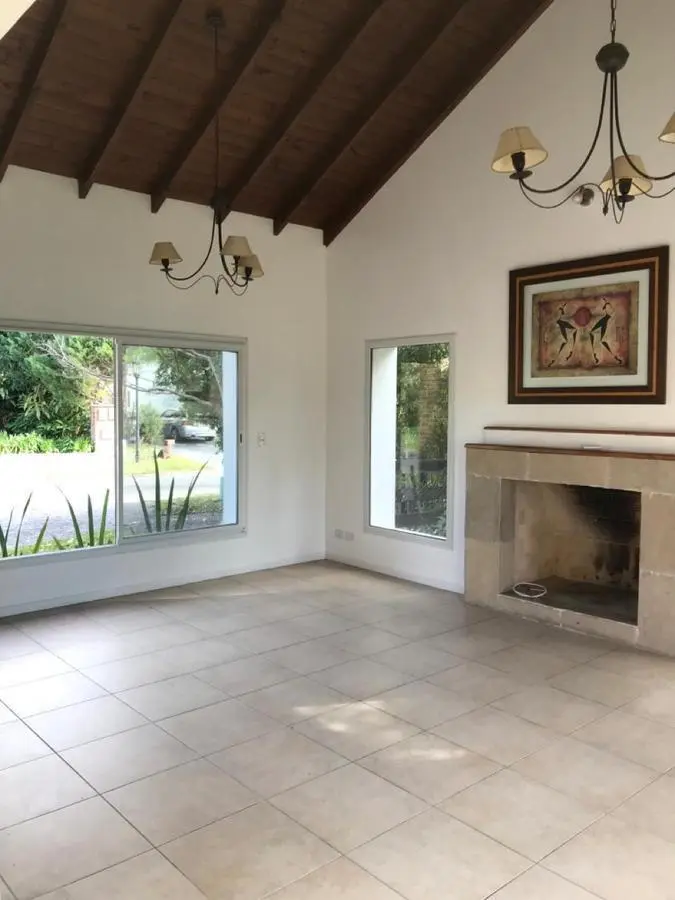 Casa en Venta en Santa Barbara - Inmejorable Ubicación 3