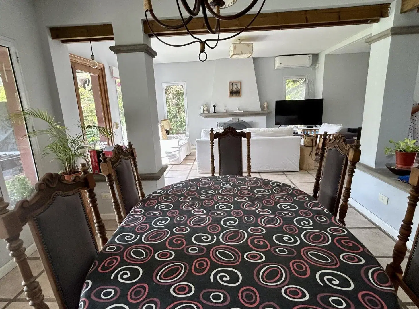 Casa estilo Santa Fe en Alquiler Anual en Santa Barbara 3