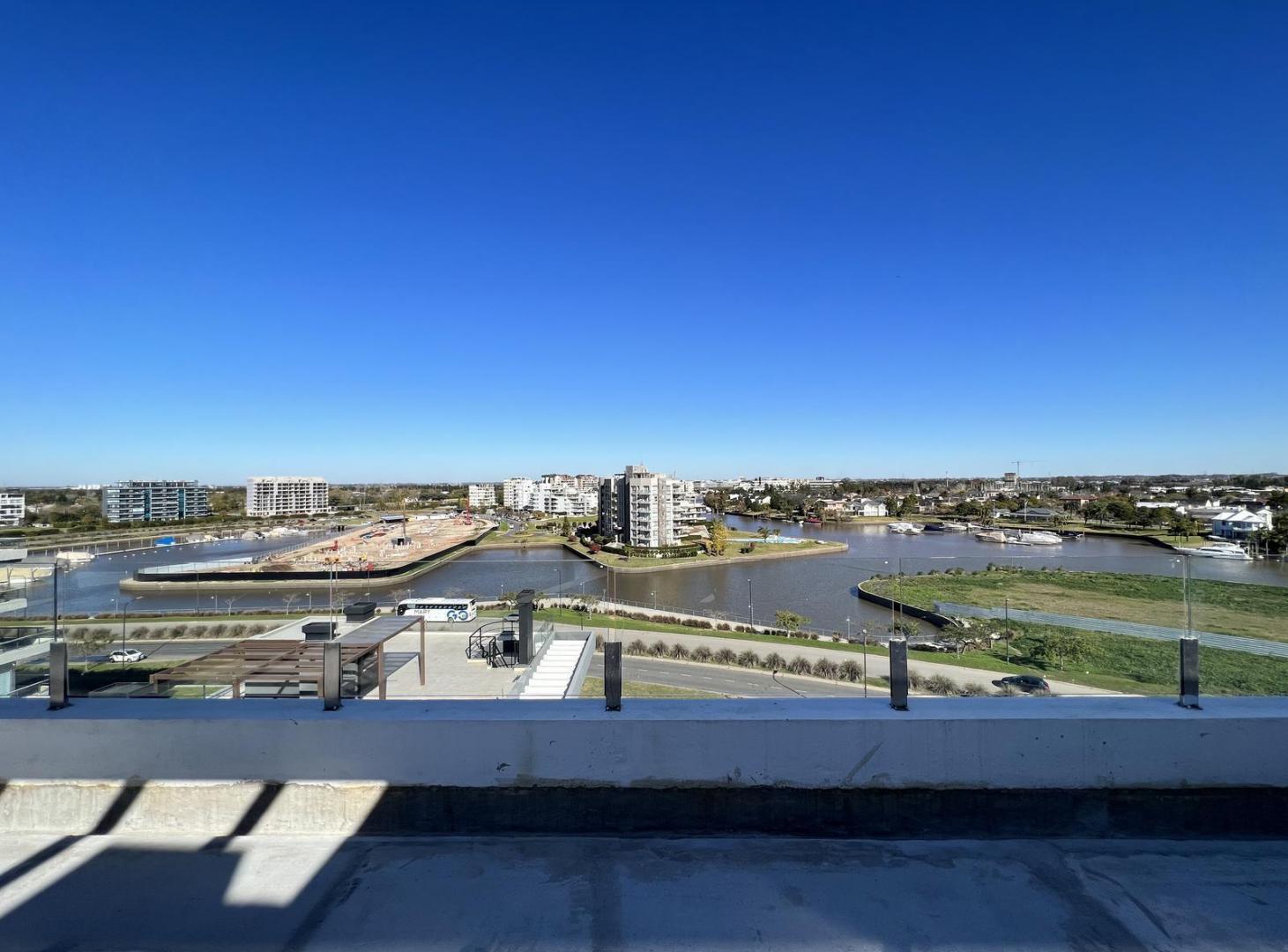 Departamento Premium en Venta con Balcon y Terraza al Rio en Vilago - Nordelta