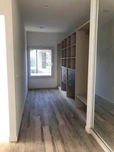 Impecable casa moderna en esquina en Los Lagos Nordelta 5