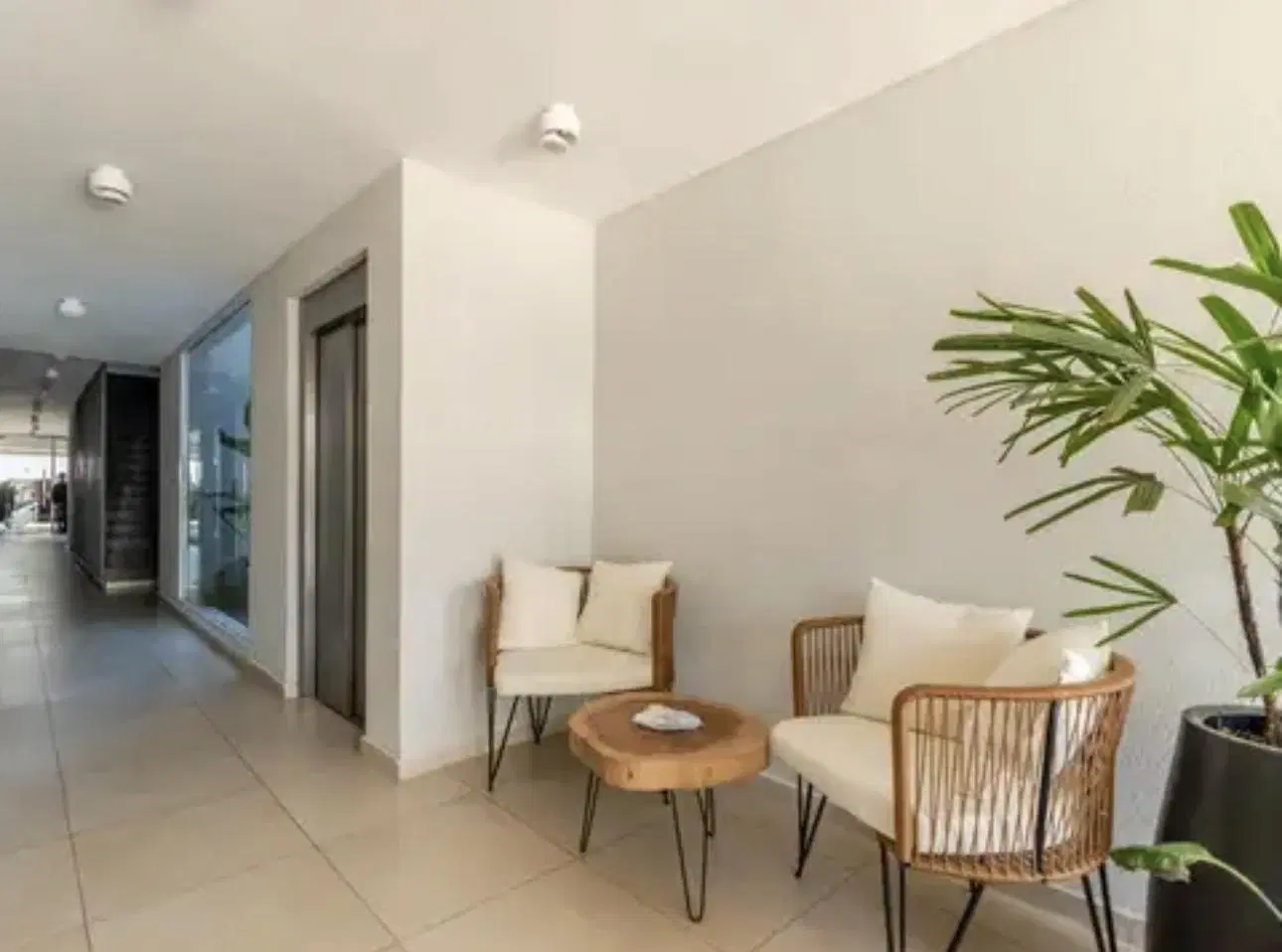 Moderno Departamento en Venta en Tigre 5
