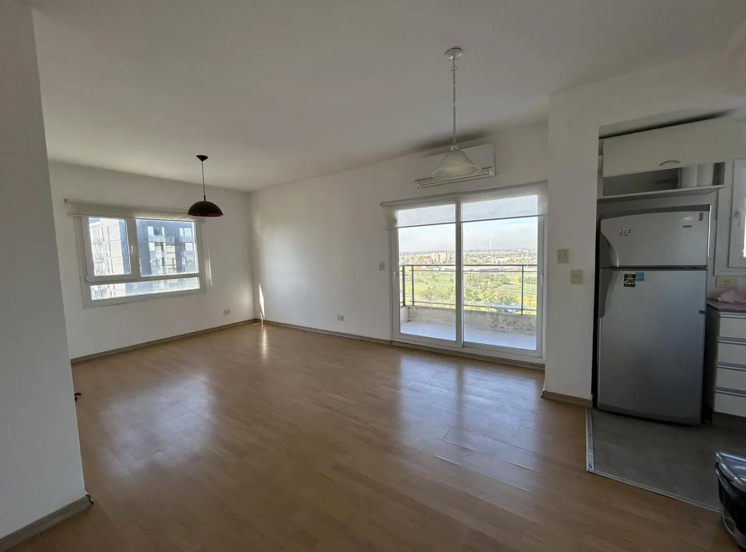 Departamento en Piso Alto en Alquiler en Delta Tower - Tigre 3