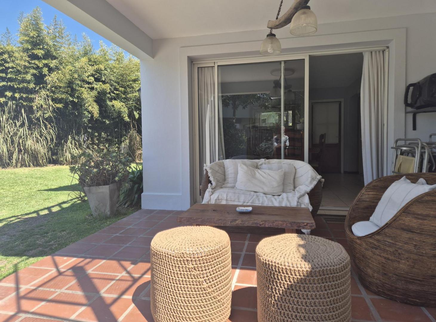 Foto de Casa estilo Mediterraneo en Venta en Santa Barbara, imagen 5