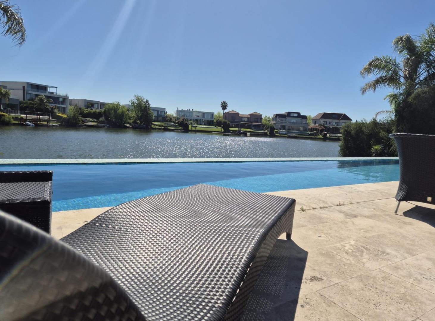 Foto de DICIEMBRE A FEBRERO - Moderna Casa en Alquiler de Temporada en Cabos, imagen 1