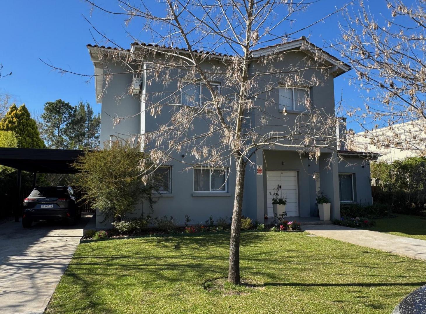 Foto de Impecable Casa en venta en el Barrio Cerrado Santa Catalina - Villa, imagen 1
