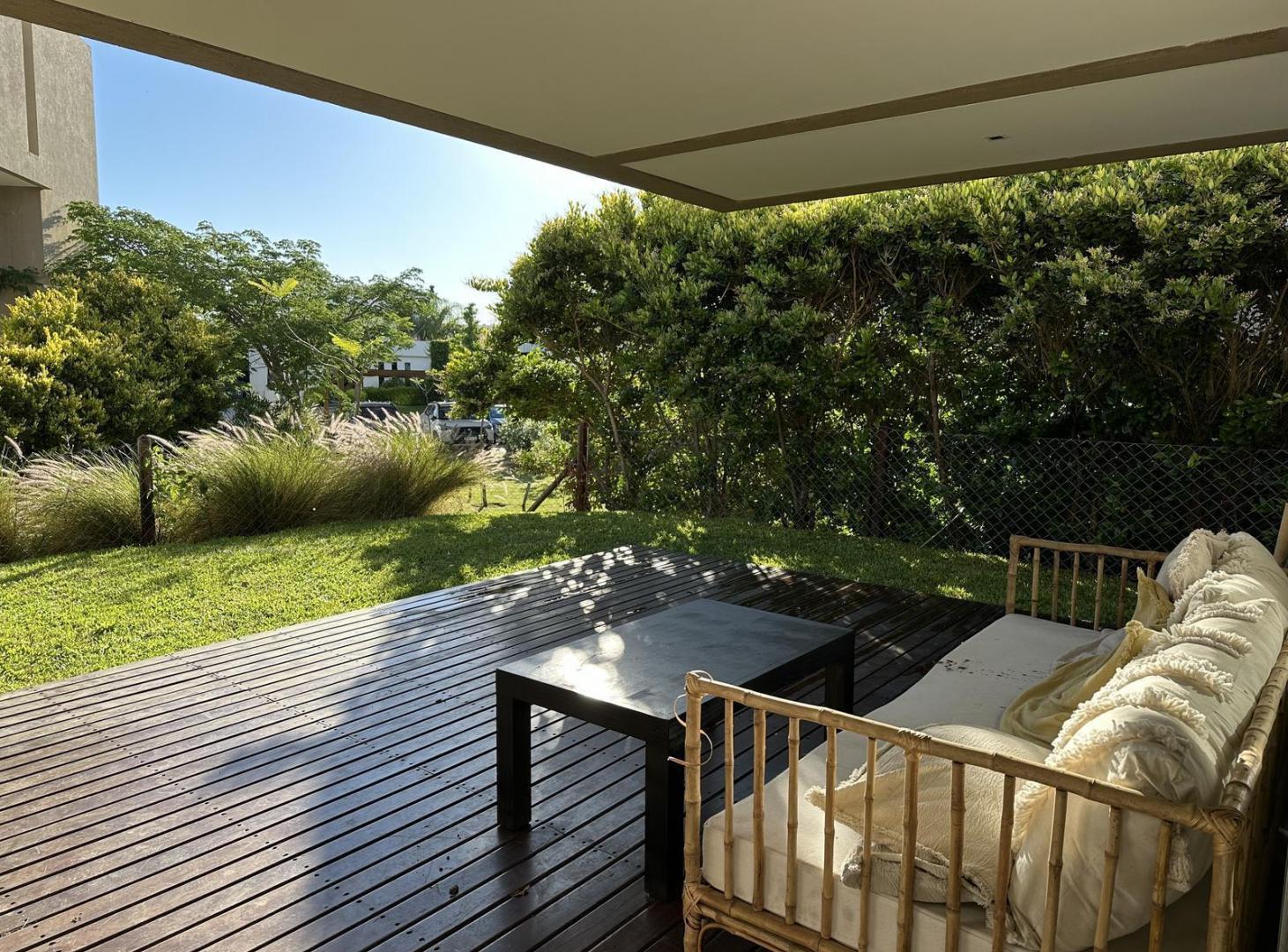 Foto de 4 Ambientes con Jardín en una Planta en Venta en Las Piedras- Nordelta, imagen 1