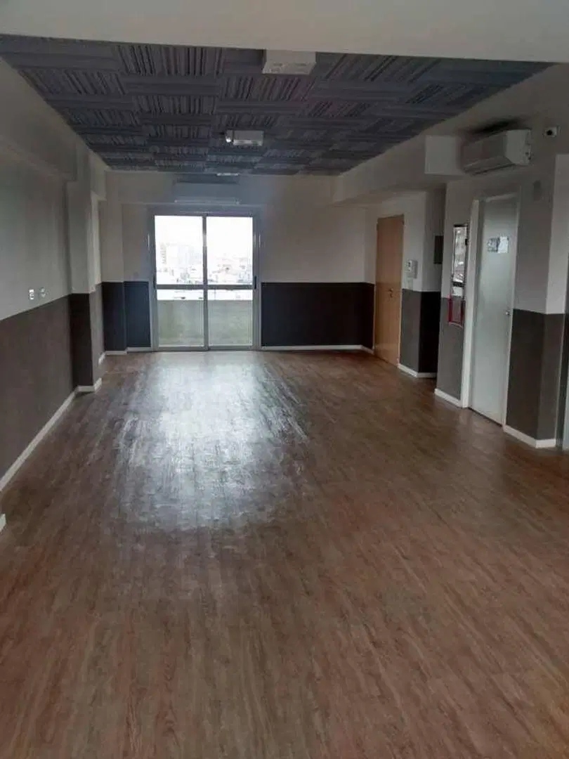DEPARTAMENTO MONOAMBIENTE AL FRENTE CON BALCON 5
